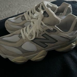 New Balance 9060 sea salt